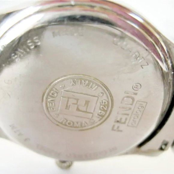 FENDI OROLOGI Traditional Style  Round Shape  Swiss Made  Quartz  Stainless Stee main image 4
